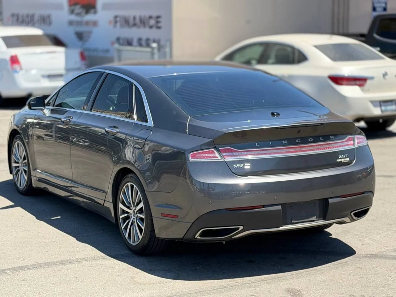 Used 2017 Lincoln MKZ Premiere FWD image 13