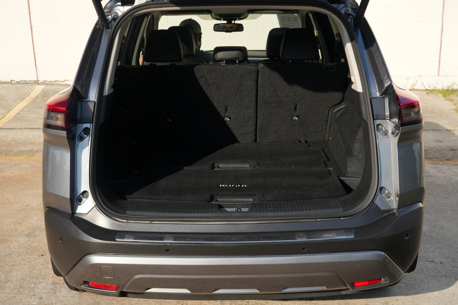 Used 2022 Nissan Rogue SL FWD image 9
