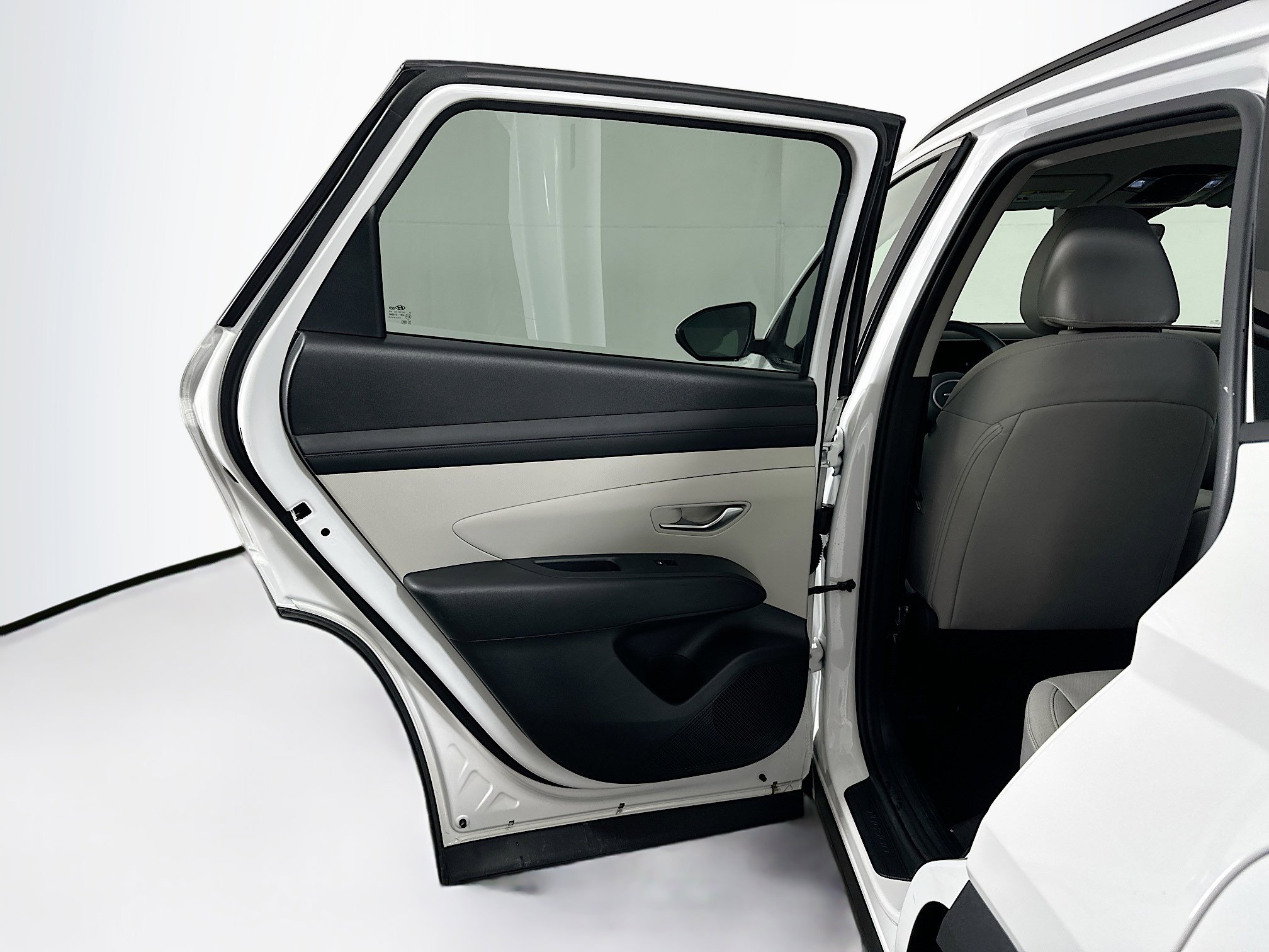 Used 2025 Hyundai Tucson SEL image 25