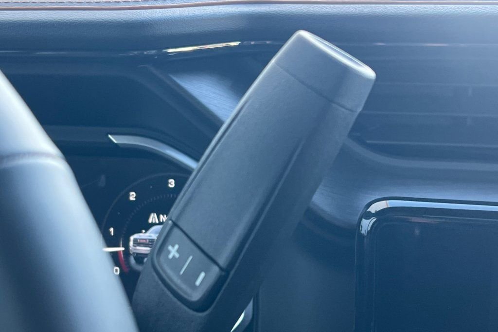 New 2026 GMC Sierra 2500 AT4 w/ AT4 Premium Plus Package image 18