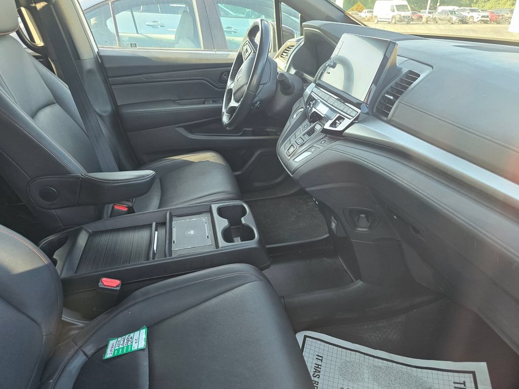 Used 2025 Honda Odyssey Sport-L image 14