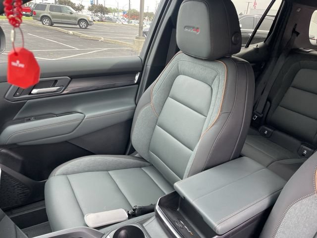 New 2026 GMC Terrain AT4 w/ Convenience Package III AWD/4WD image 25