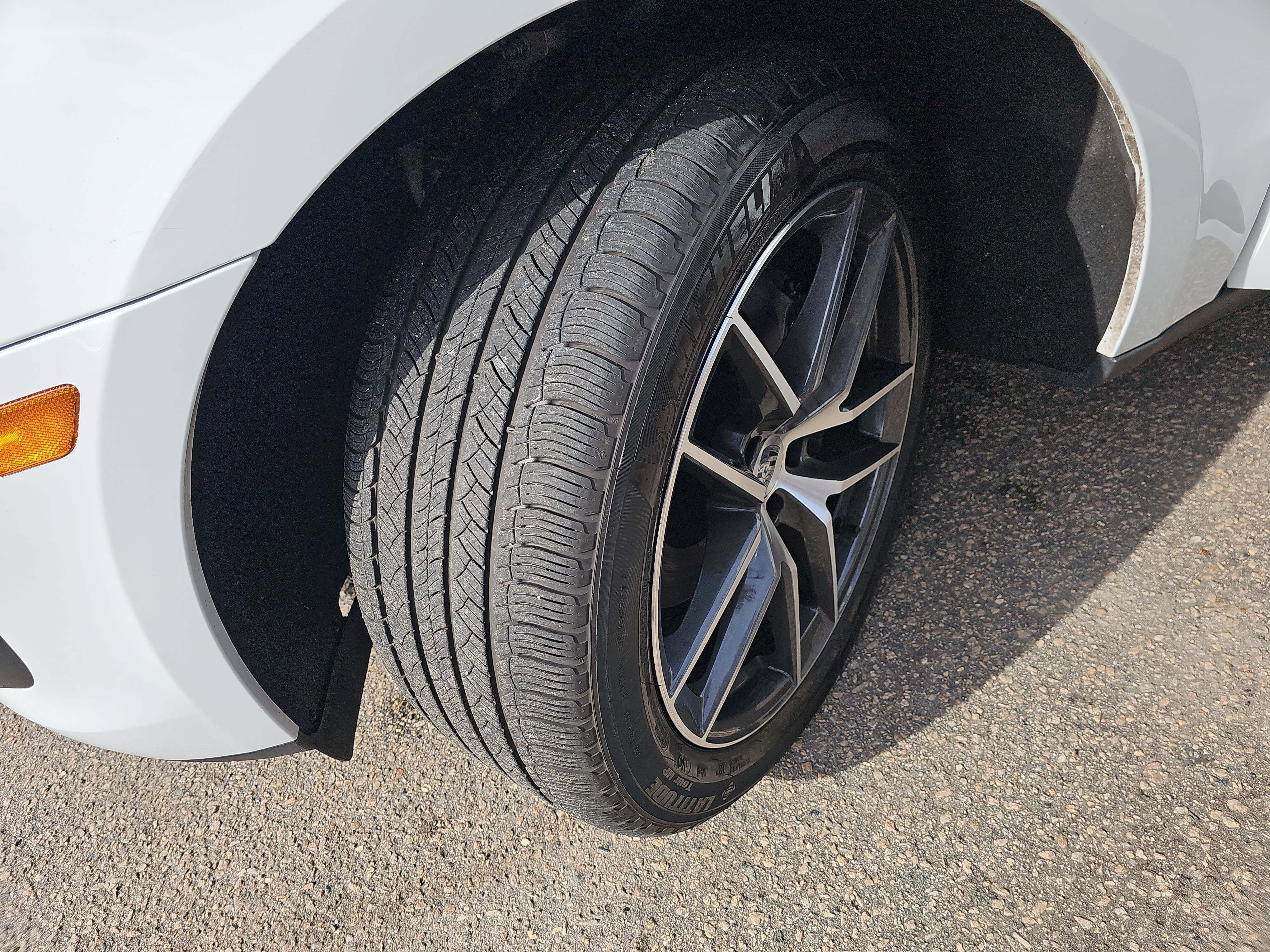 Used 2024 Porsche Macan image 34