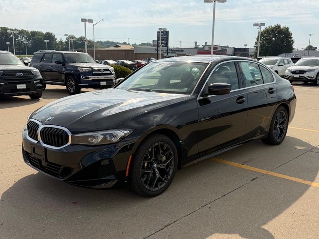 Used 2026 BMW 330i xDrive Sedan AWD/4WD image 7