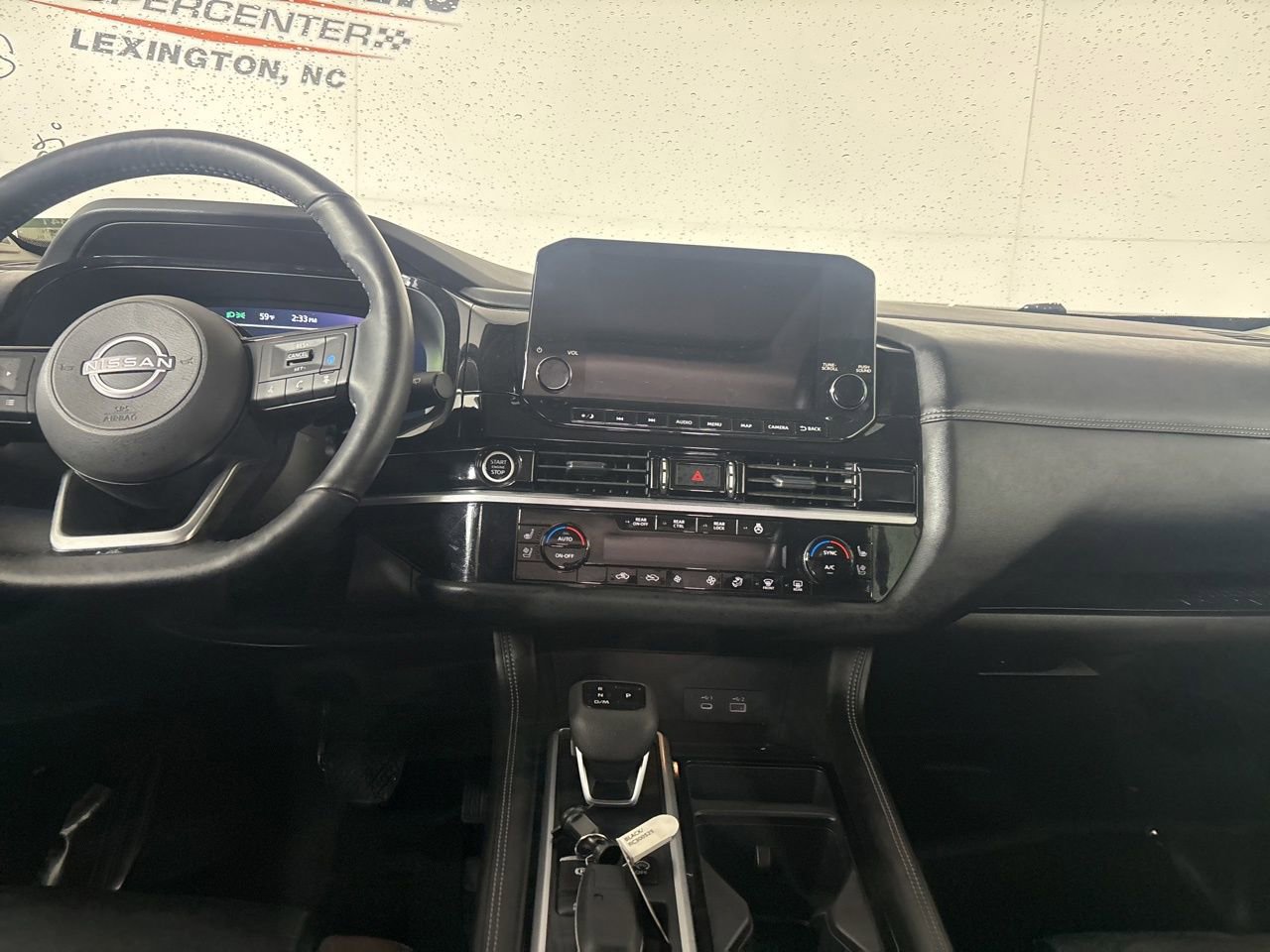 Used 2024 Nissan Pathfinder Platinum w/ Cargo Package image 25