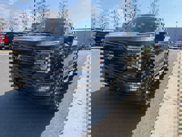 Certified 2024 Ford F150 Lariat image 3