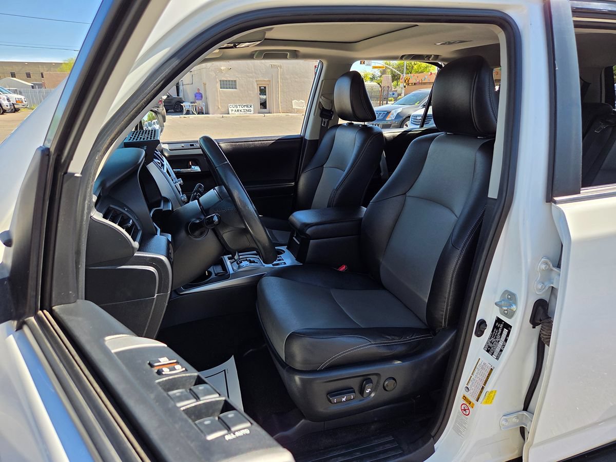 Used 2016 Toyota 4Runner SR5 Premium AWD/4WD image 47
