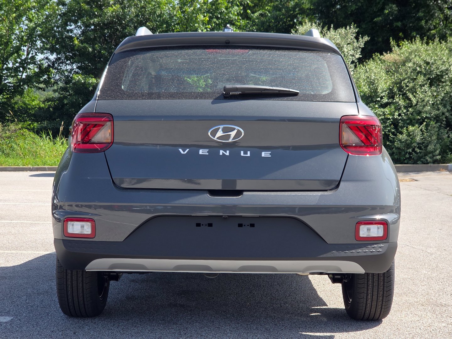 New 2026 Hyundai Venue SEL FWD image 18