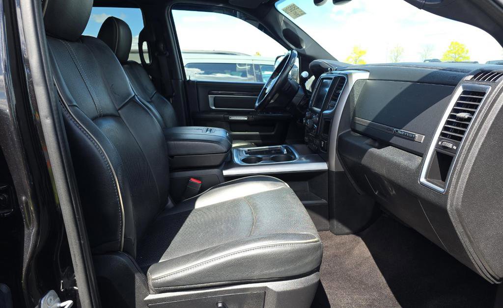 Used 2016 RAM 2500 Limited AWD/4WD image 22
