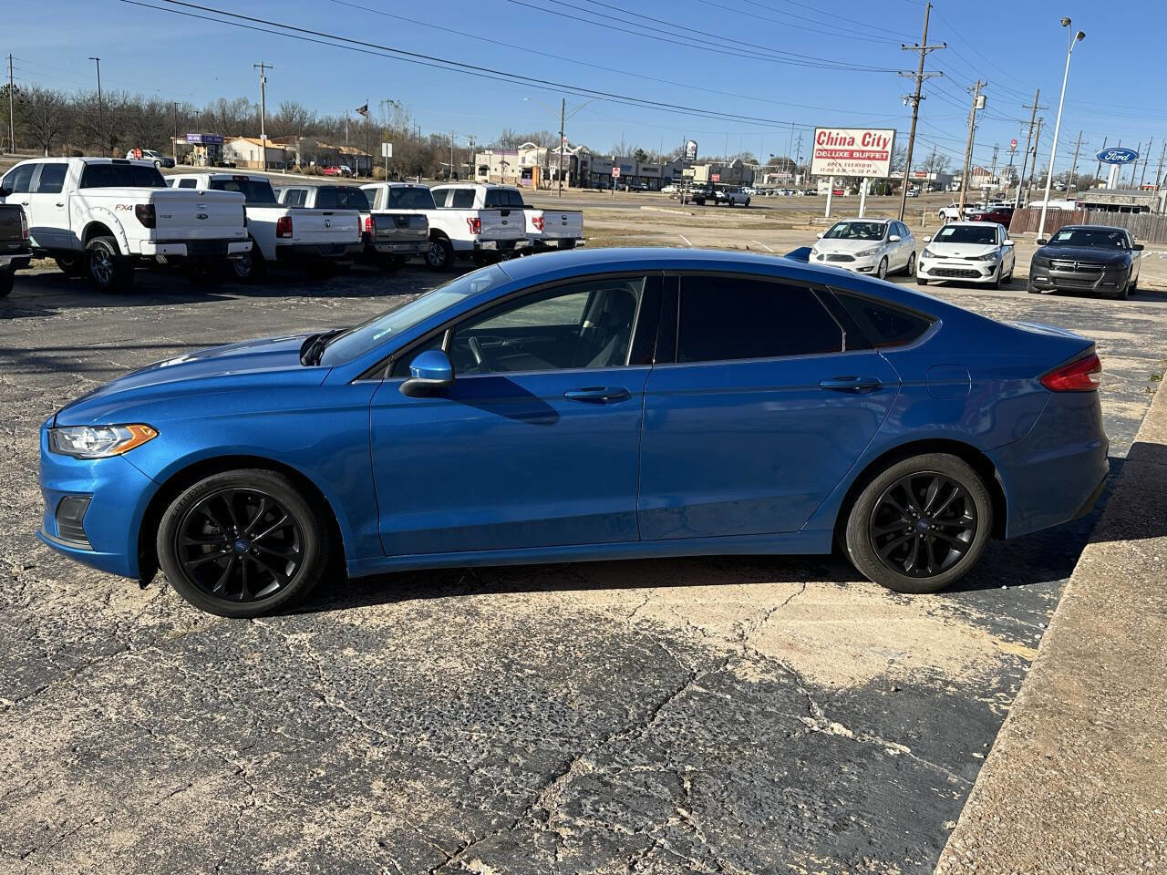 Used 2020 Ford Fusion SE image 6