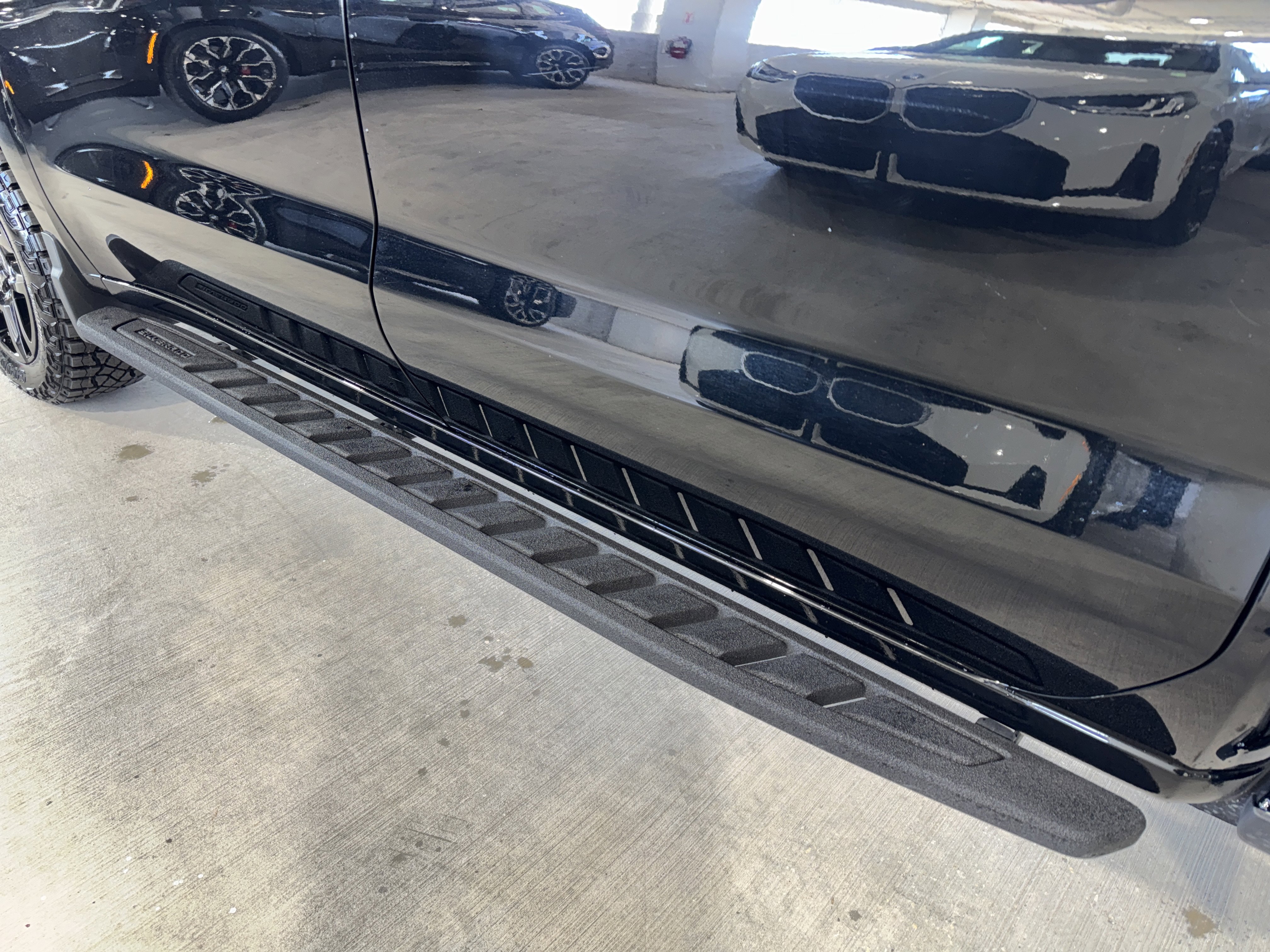 Used 2022 Chevrolet Silverado 1500 LT Trail Boss w/ LT Trail Boss Premium Package image 37