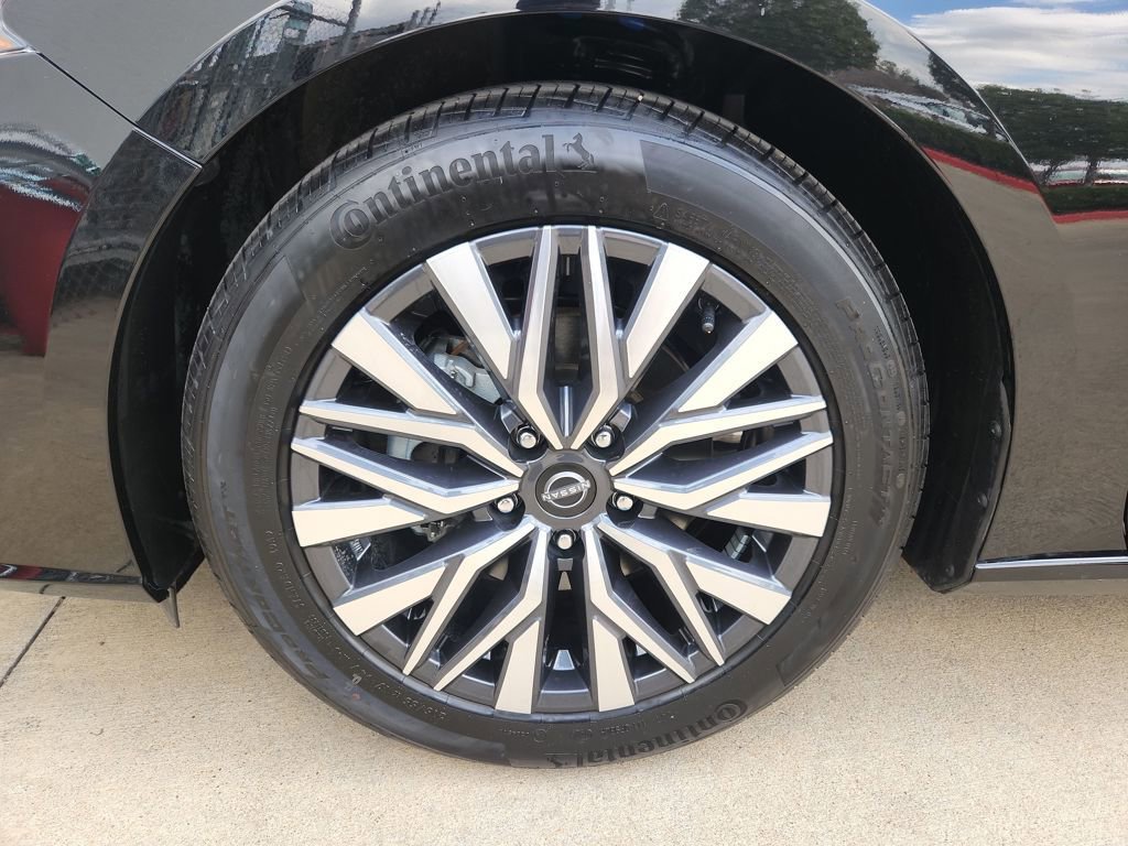 Used 2025 Nissan Altima 2.5 SV image 29