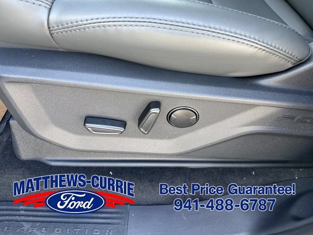 New 2026 Ford Expedition Active RWD image 9