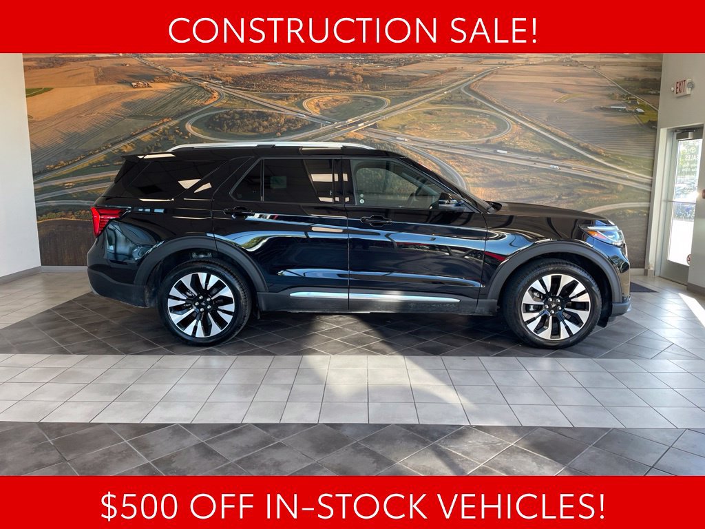 Used 2026 Ford Explorer Platinum w/ LUX Leather Package AWD/4WD image 4