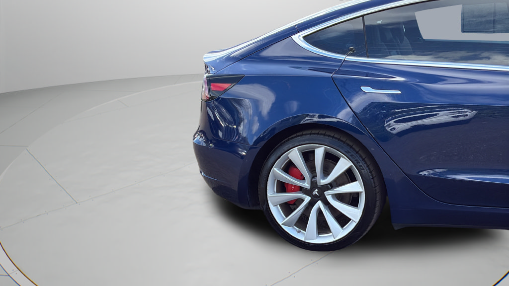Used 2018 Tesla Model 3 Performance AWD/4WD image 25