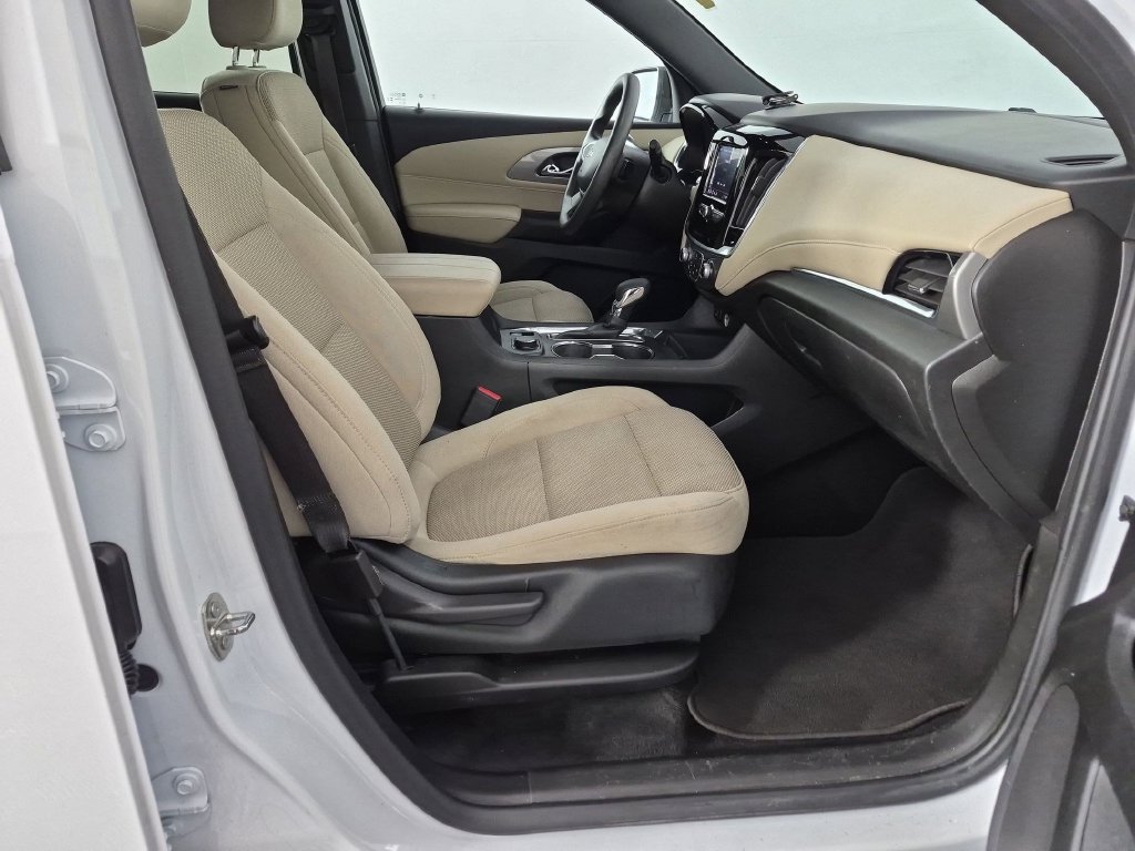 Certified 2023 Chevrolet Traverse LS FWD image 36