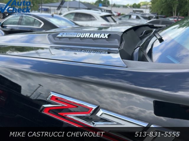 Used 2022 Chevrolet Silverado 2500 LTZ w/ LTZ Plus Package AWD/4WD image 6