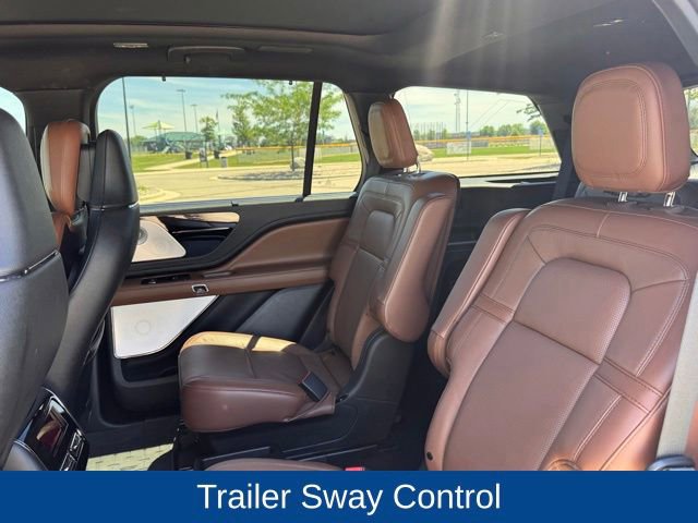 Used 2024 Lincoln Aviator Reserve w/ Equipment Group 201A AWD/4WD image 34
