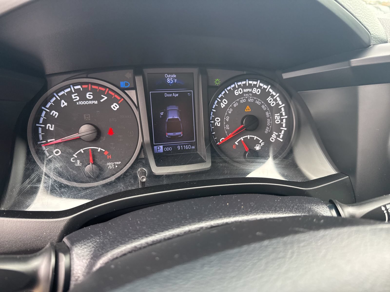 Used 2020 Toyota Tacoma SR w/ SR Convenience Package RWD image 9
