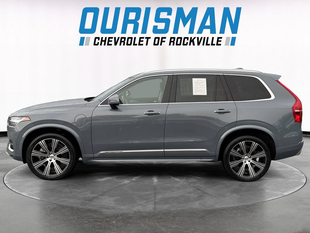 Used 2021 Volvo XC90 T8 Inscription w/ Lounge Package AWD/4WD image 3