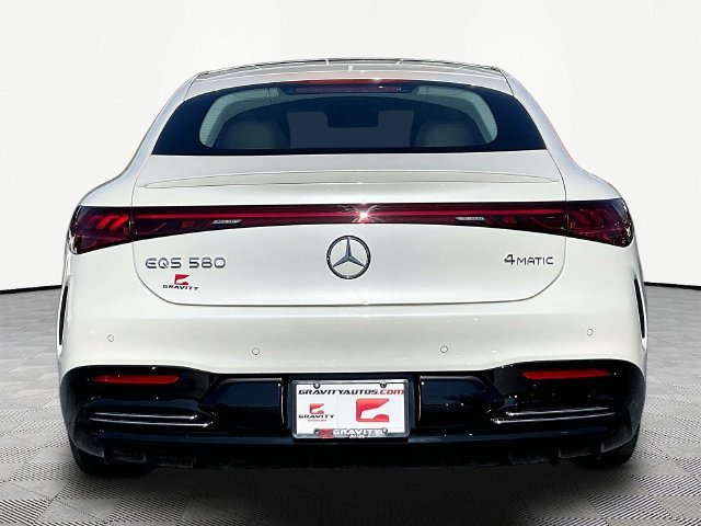 Used 2022 Mercedes-Benz EQS 580 4MATIC Sedan image 6