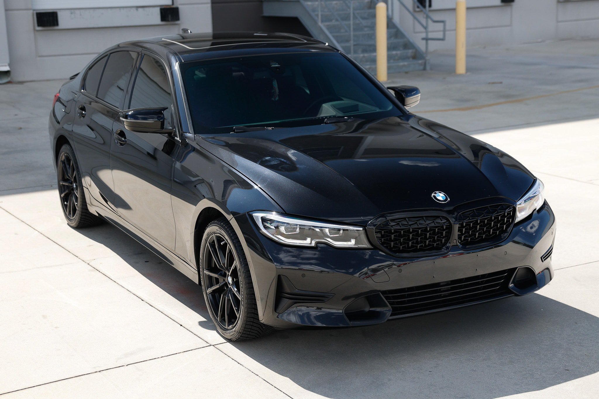 Used 2019 BMW 330i xDrive Sedan w/ Premium Package AWD/4WD image 19