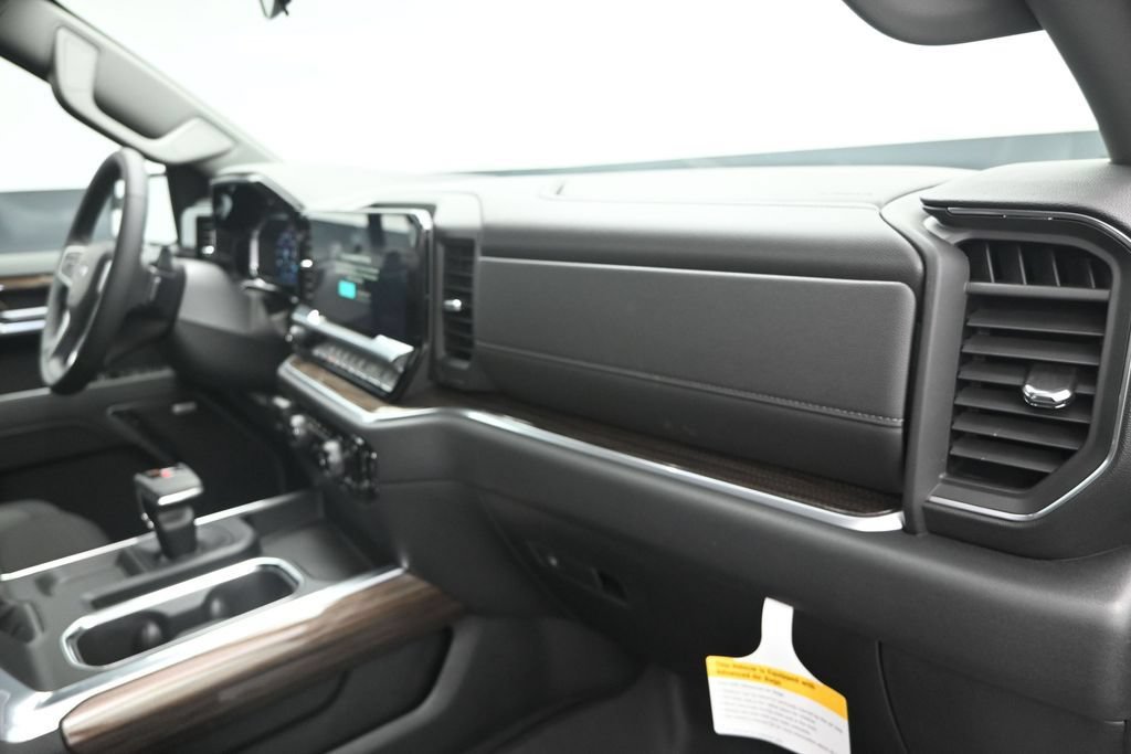 New 2026 Chevrolet Silverado 1500 RST w/ Convenience Package II AWD/4WD image 26