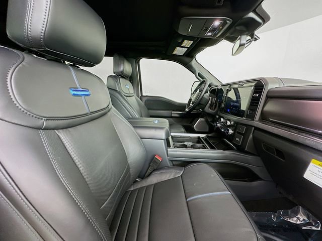 New 2026 Ford F450 Platinum image 29