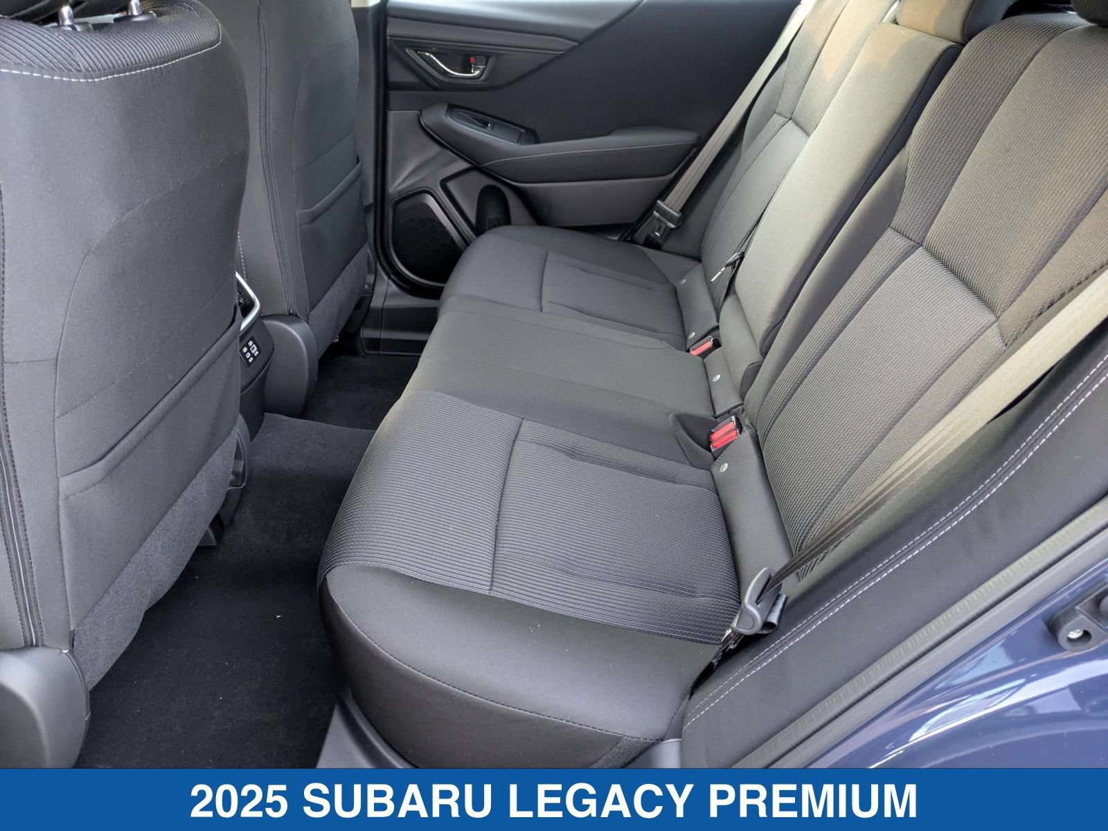 Certified 2025 Subaru Legacy Premium AWD/4WD image 31