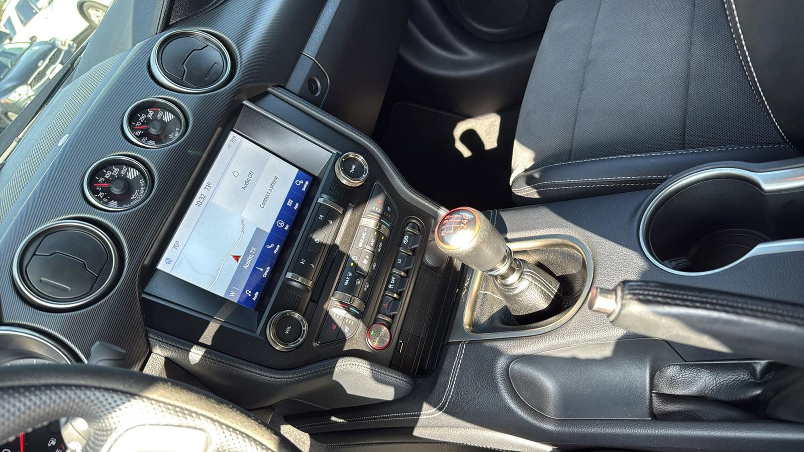 Used 2019 Ford Mustang Shelby GT350 w/ Technology Package image 21