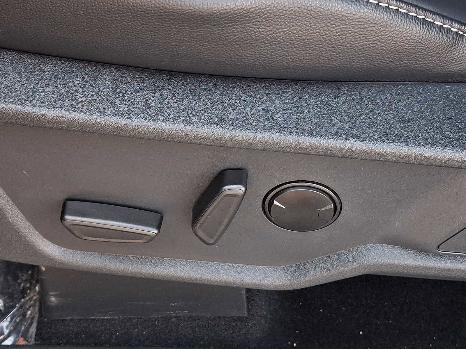 New 2026 Ford Bronco Outer Banks w/ Sasquatch Package image 21