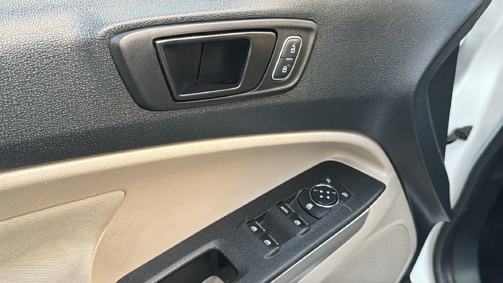 Used 2019 Ford EcoSport S FWD image 24