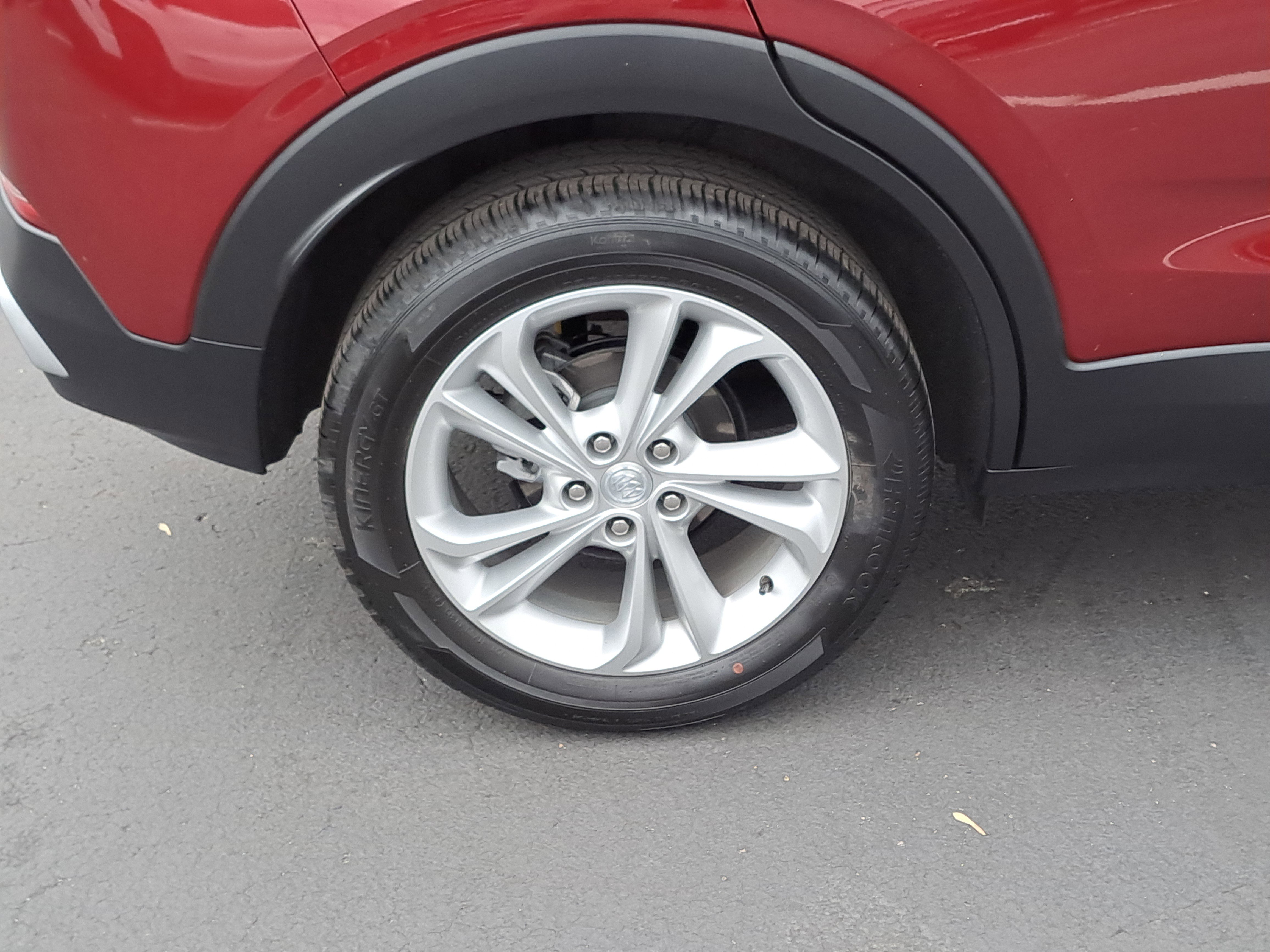 Used 2023 Buick Encore GX Preferred w/ Cold Weather Comfort Package image 5