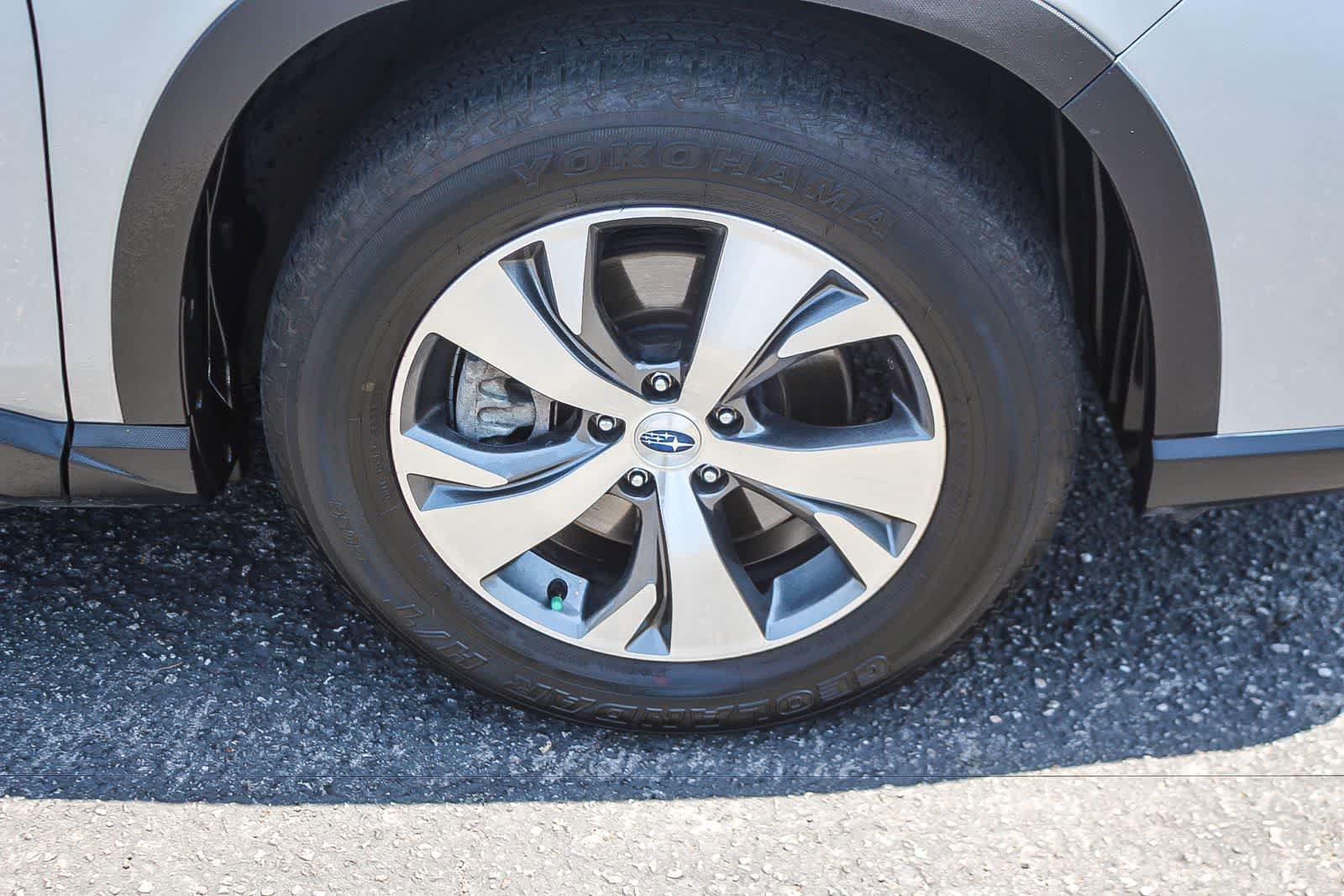 Used 2022 Subaru Ascent Premium w/ Convenience Package AWD/4WD image 13