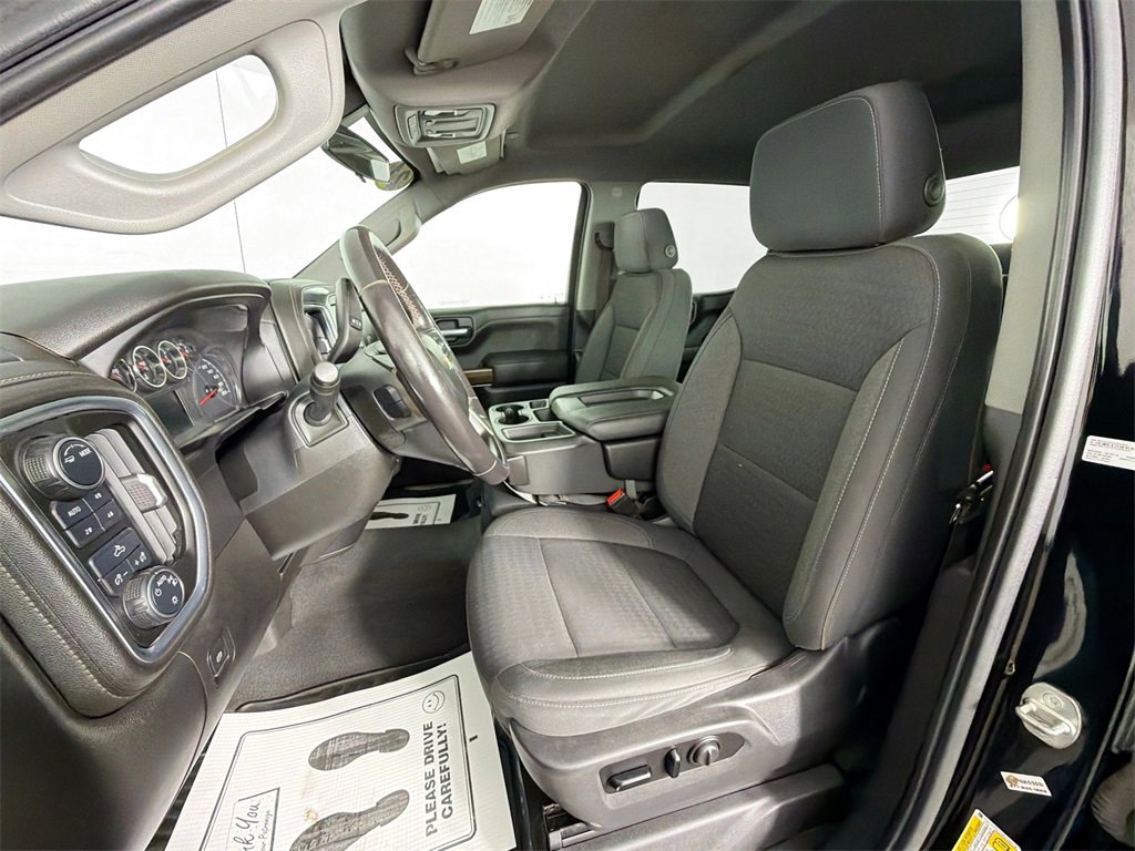 Used 2021 Chevrolet Silverado 1500 LT w/ Z71 Off-Road Package image 18