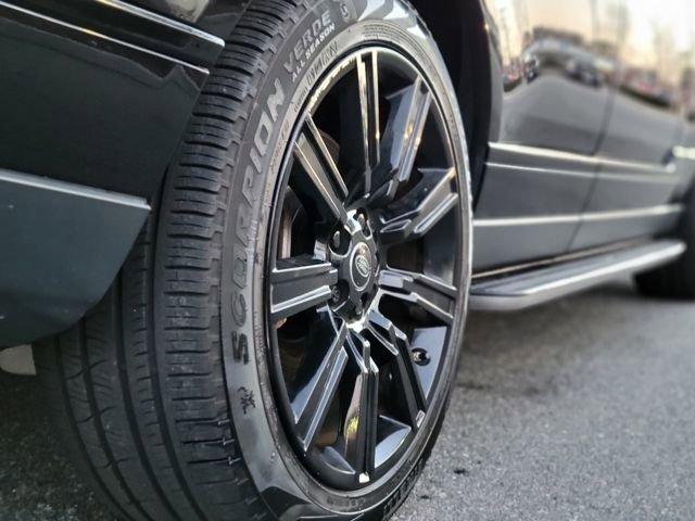 Used 2021 Land Rover Range Rover Westminster Edition image 48