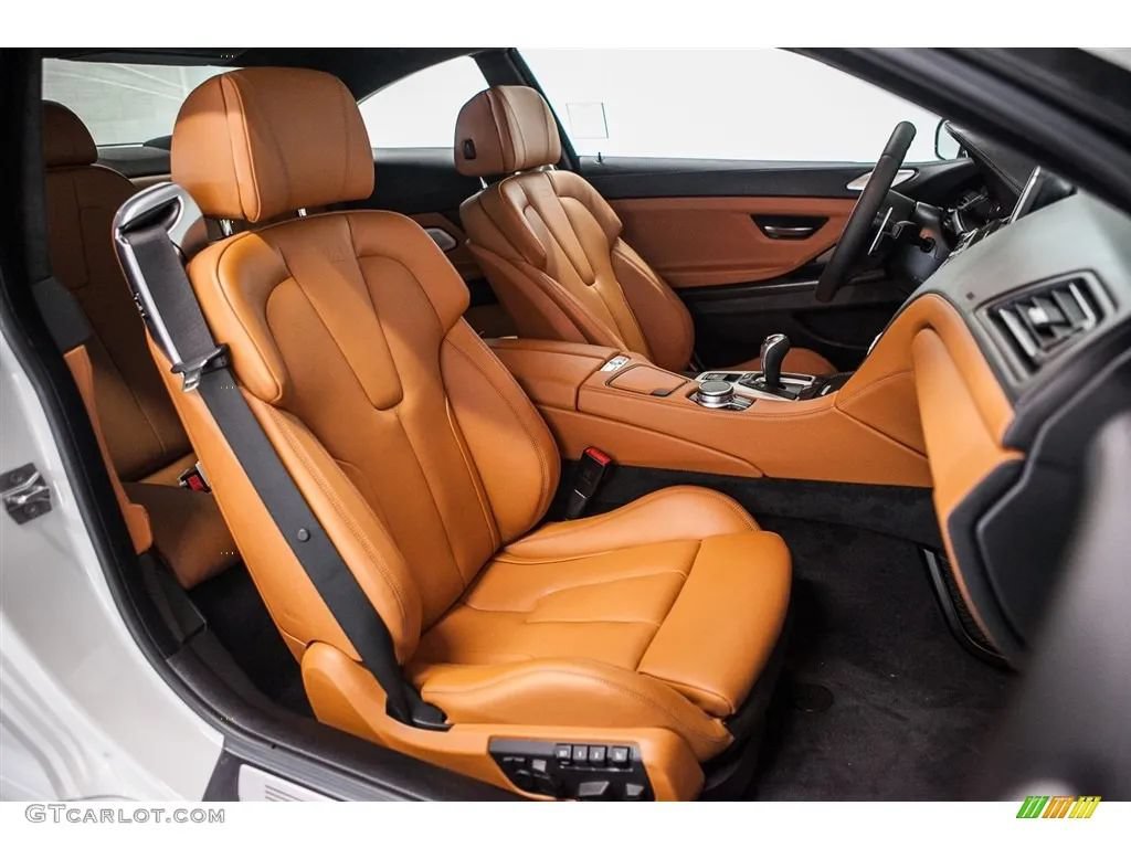 Used 2013 BMW M6 Convertible RWD image 2