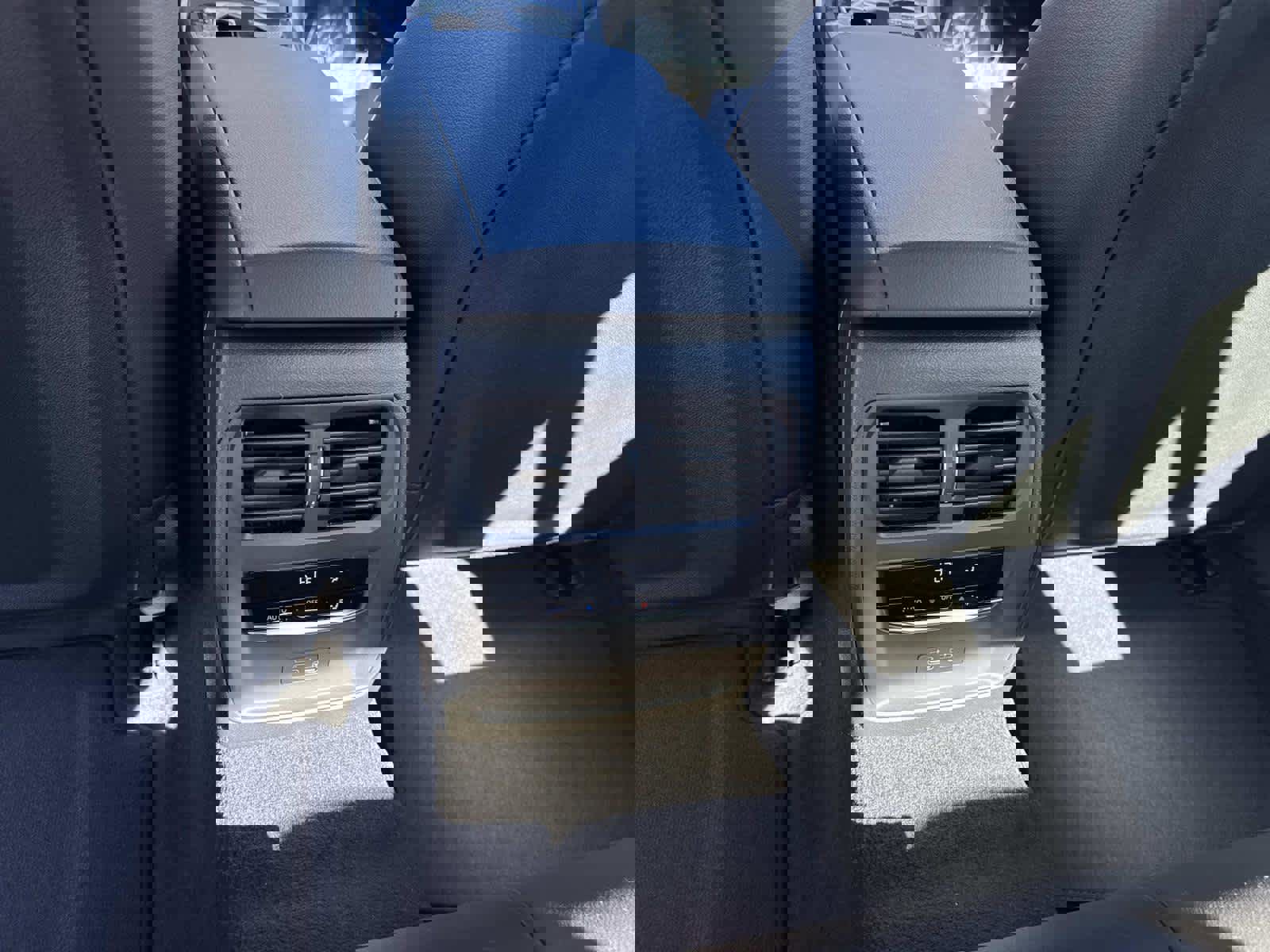 New 2026 BMW 330i xDrive Sedan w/ M Sport Package image 17