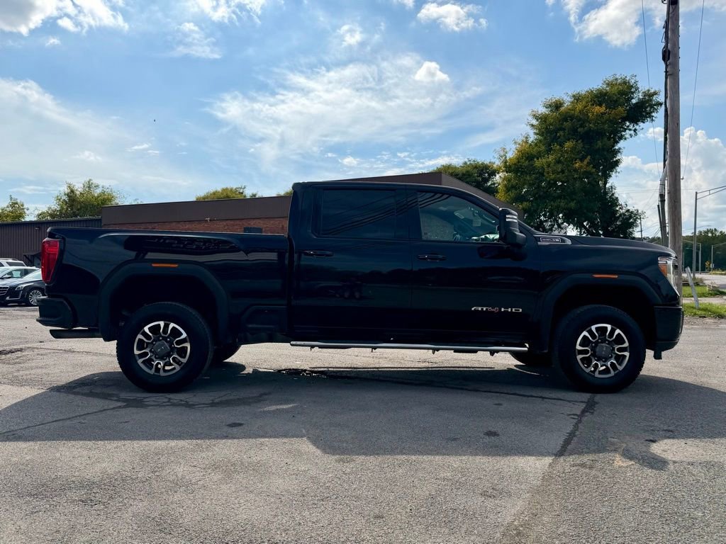 Used 2022 GMC Sierra 3500 AT4 image 9