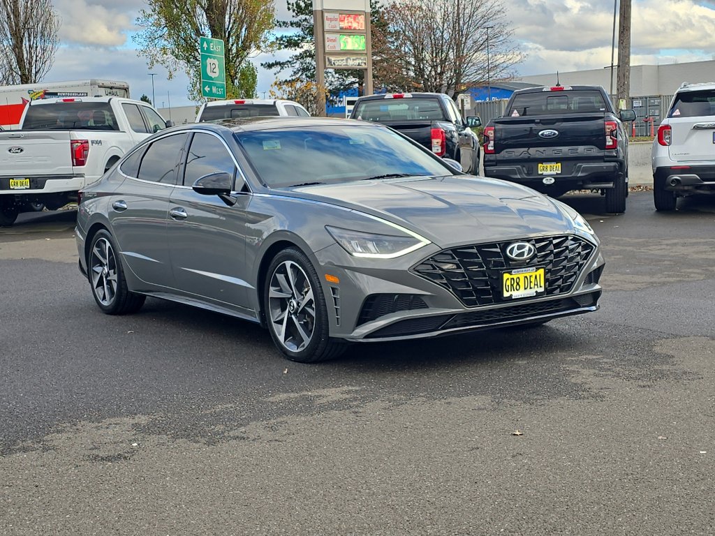 Used 2022 Hyundai Sonata SEL Plus image 2