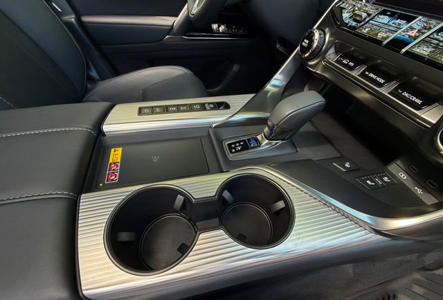 New 2025 Lexus LX 700h F Sport AWD/4WD image 34