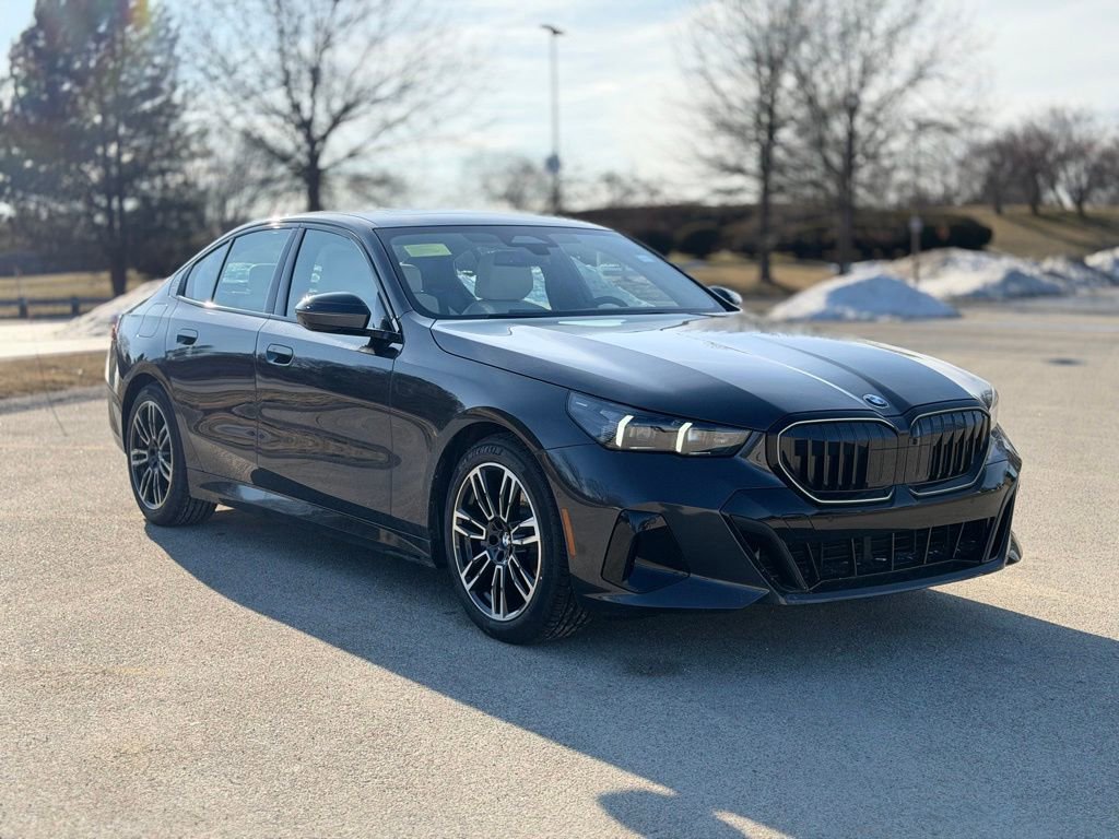 New 2026 BMW 530i xDrive w/ M Sport Package AWD/4WD image 8