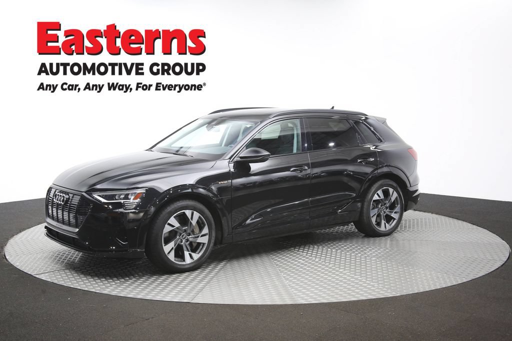 Used 2021 Audi e-tron Premium w/ Convenience Plus Package AWD/4WD image 60