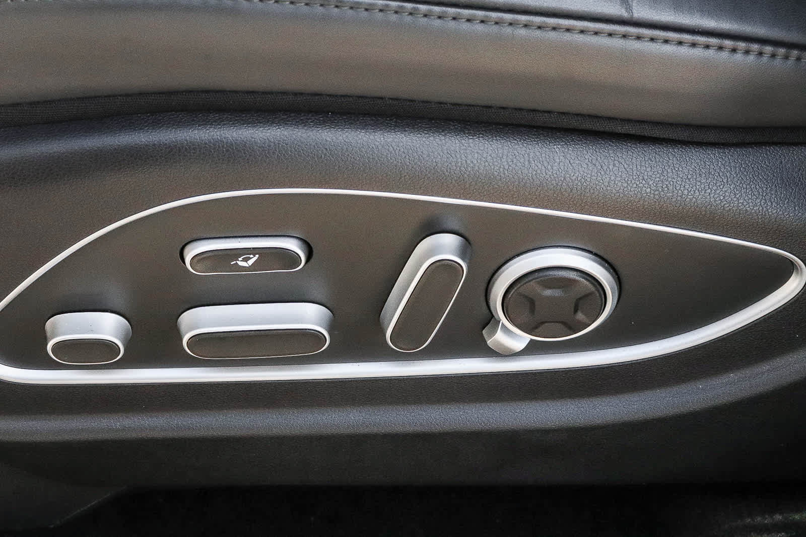 New 2026 Hyundai Palisade Calligraphy AWD/4WD image 30