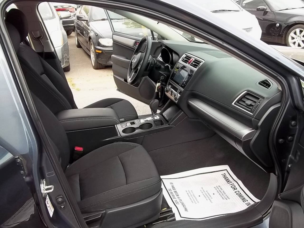 Used 2015 Subaru Legacy 2.5i Premium AWD/4WD image 10