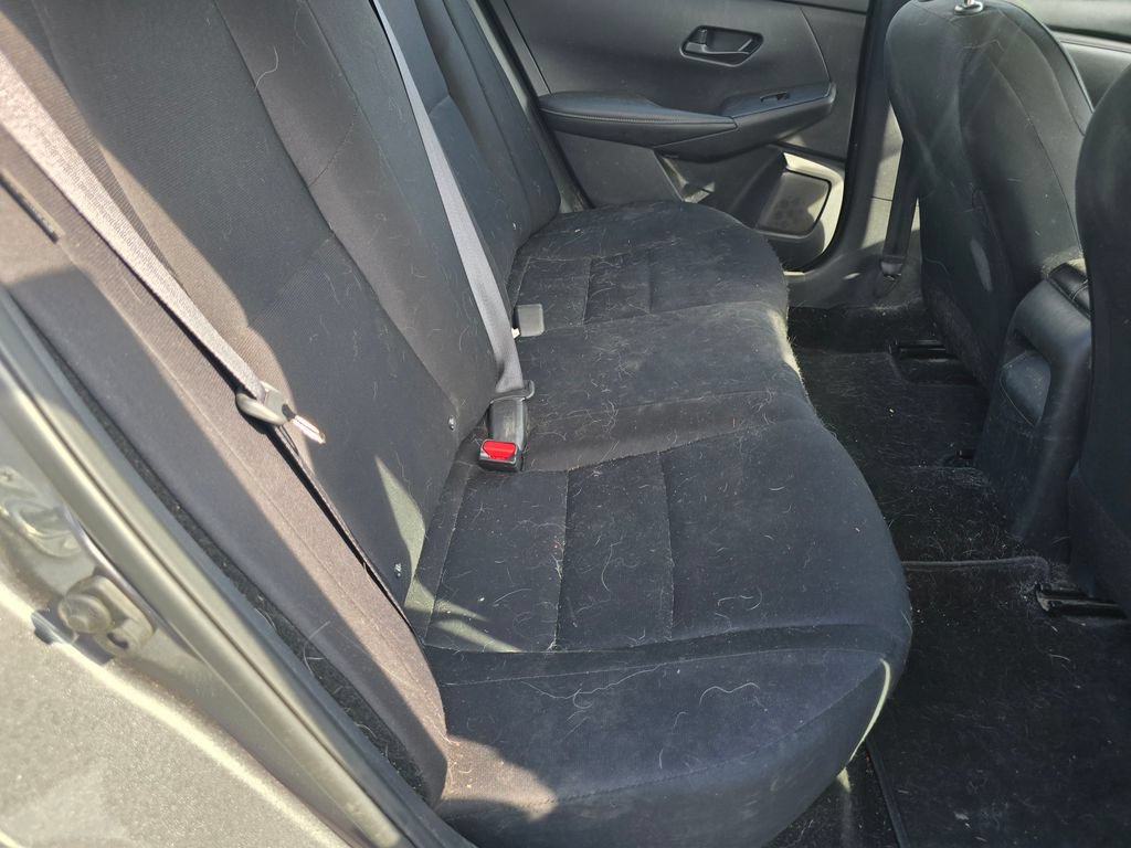Used 2025 Nissan Sentra S FWD image 9
