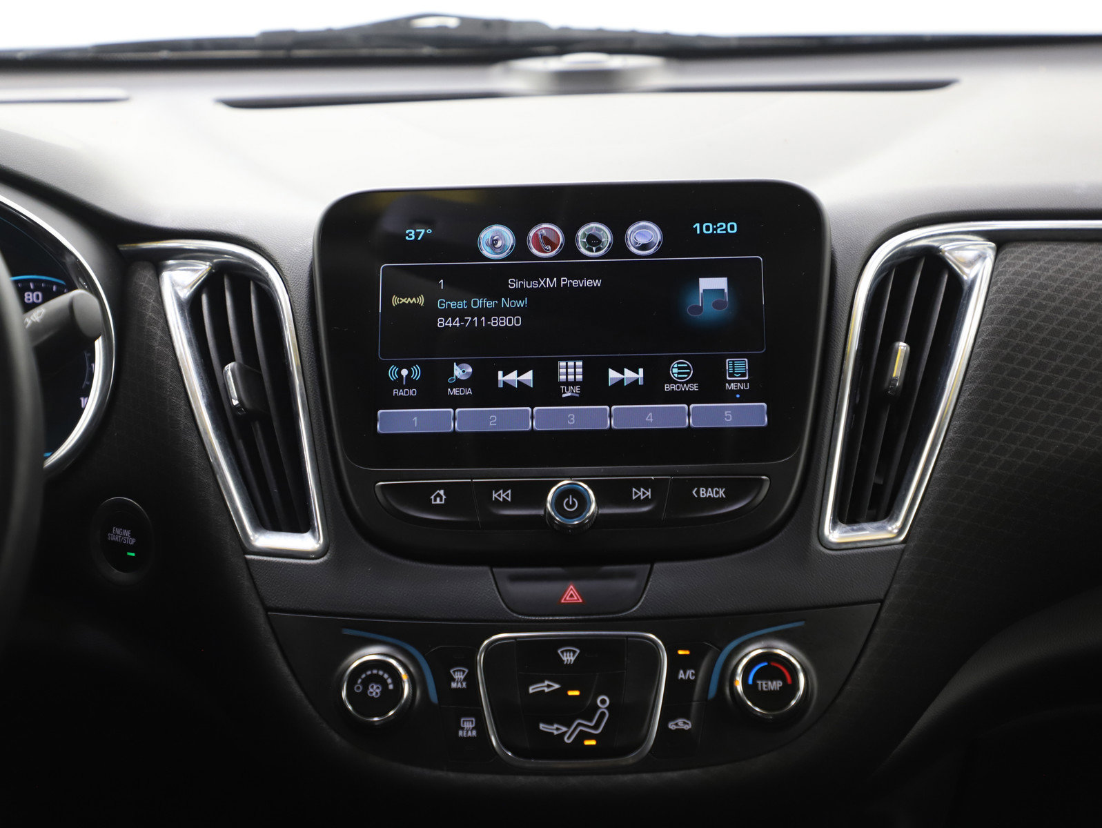 Used 2016 Chevrolet Malibu LT w/ Driver Confidence Package image 15