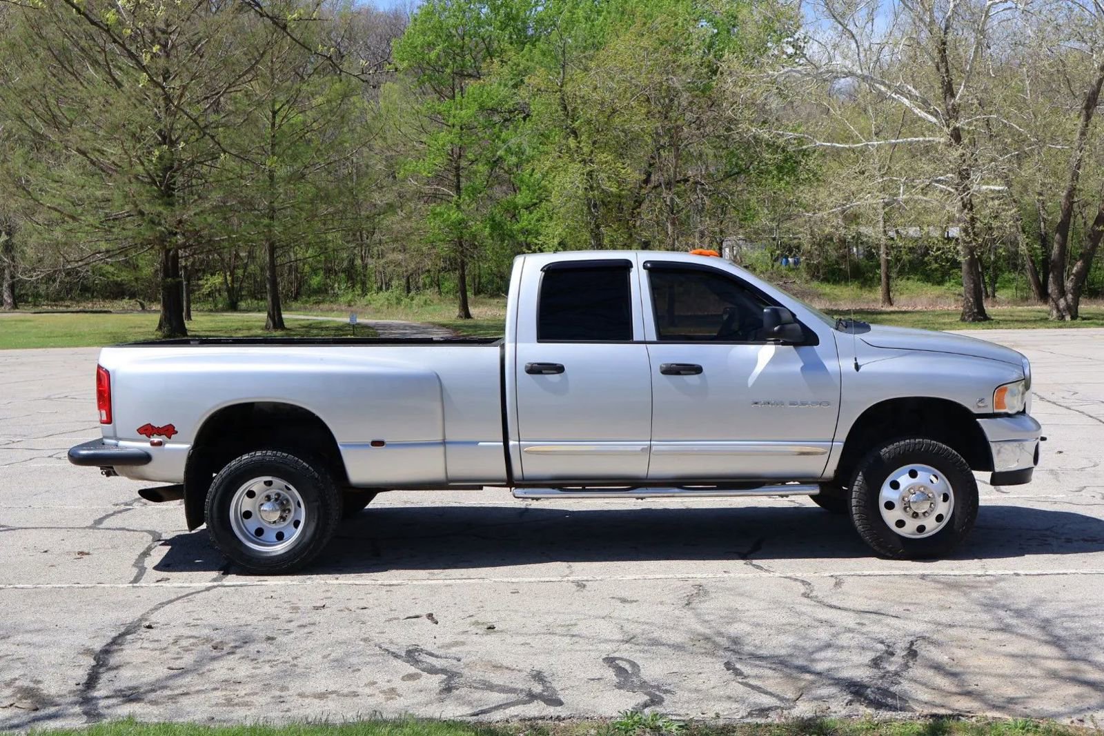 Used 2003 Dodge Ram 3500 Truck ST AWD/4WD image 4