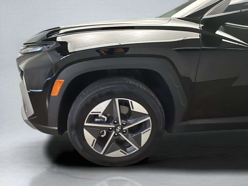 Certified 2025 Hyundai Tucson SEL image 3