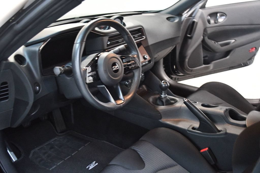 Used 2026 Nissan Z Sport w/ Floor Mat Package RWD image 24